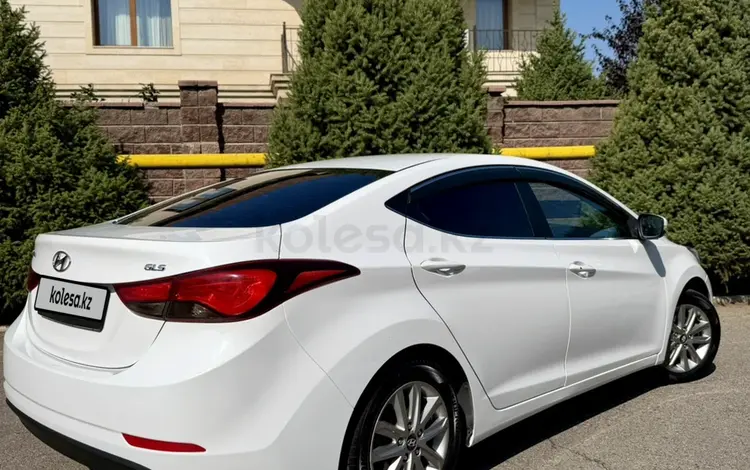 Hyundai Elantra 2015 годаүшін5 900 000 тг. в Алматы