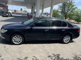 Skoda Superb 2012 года за 3 550 000 тг. в Атырау – фото 2