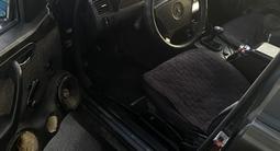 Mercedes-Benz C 230 1994 годаүшін780 000 тг. в Экибастуз – фото 2