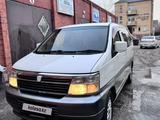 Nissan Elgrand 1999 годаүшін4 200 000 тг. в Павлодар