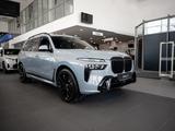 BMW X7 XDrive 40i 2025 года за 81 774 638 тг. в Астана
