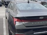 Hyundai Elantra 2023 года за 11 700 000 тг. в Шымкент