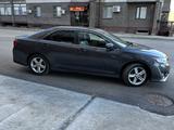 Toyota Camry 2012 года за 6 000 000 тг. в Актобе – фото 3