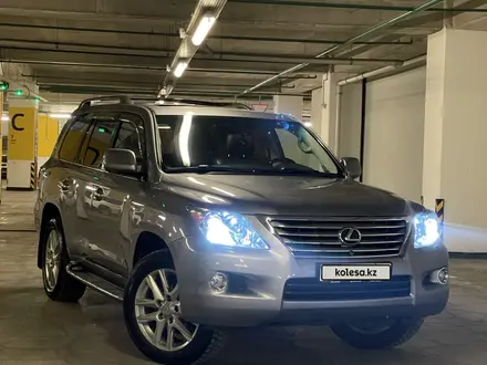 Lexus LX 570 2012 года за 23 800 000 тг. в Алматы