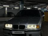 BMW 328 1997 годаfor2 900 000 тг. в Алматы