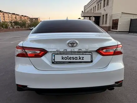 Toyota Camry 2021 года за 13 500 000 тг. в Караганда – фото 10