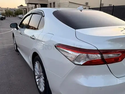 Toyota Camry 2021 года за 13 500 000 тг. в Караганда – фото 11