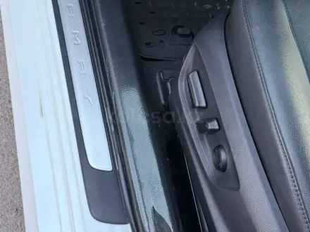 Toyota Camry 2021 года за 13 500 000 тг. в Караганда – фото 16
