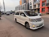 Toyota Alphard 2006 года за 4 800 000 тг. в Алматы