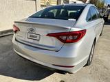 Hyundai Sonata 2016 года за 5 500 000 тг. в Атырау – фото 3