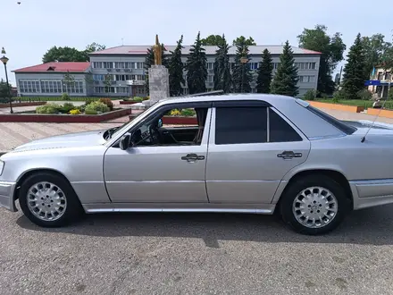 Mercedes-Benz E 260 1991 годаүшін3 200 000 тг. в Алматы – фото 14
