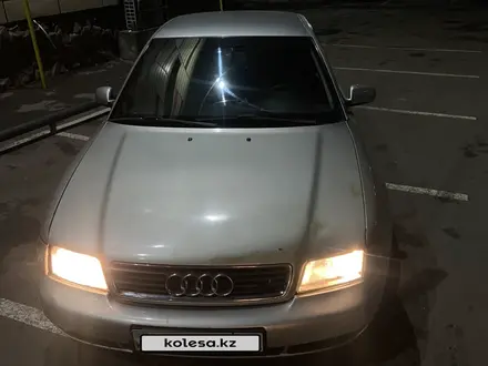 Audi A4 1997 года за 1 450 000 тг. в Алматы – фото 9