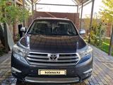 Toyota Highlander 2011 годаүшін13 500 000 тг. в Тараз