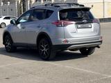 Toyota RAV4 2018 годаүшін11 400 000 тг. в Актау