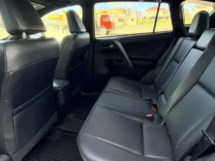 Toyota RAV4 2018 года за 11 400 000 тг. в Актау – фото 7