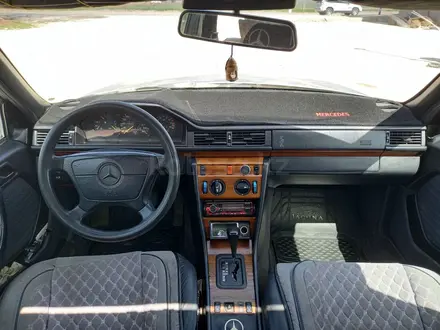 Mercedes-Benz E 300 1992 года за 900 000 тг. в Кордай – фото 8