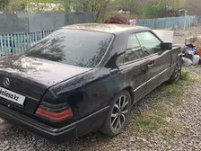 Mercedes-Benz E-Class, 1992