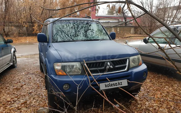 Mitsubishi Pajero 2004 годаүшін5 500 000 тг. в Алматы