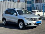 Volkswagen Tiguan 2015 года за 5 971 000 тг. в Алматы – фото 3