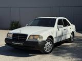 Mercedes-Benz C 180 1995 года за 1 800 000 тг. в Костанай