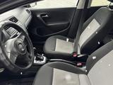 Volkswagen Polo 2013 года за 3 700 000 тг. в Алматы – фото 5