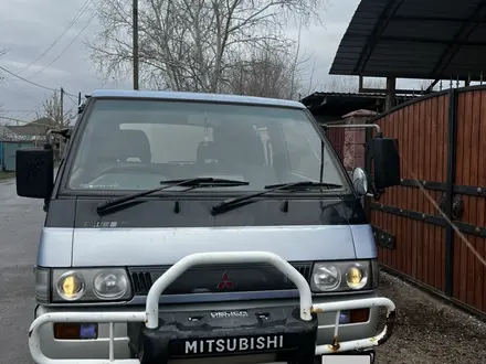 Mitsubishi Delica 1994 года за 1 500 000 тг. в Алматы – фото 4