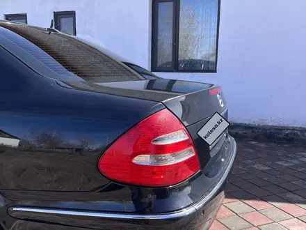 Mercedes-Benz E 320 2002 года за 4 950 000 тг. в Астана – фото 26