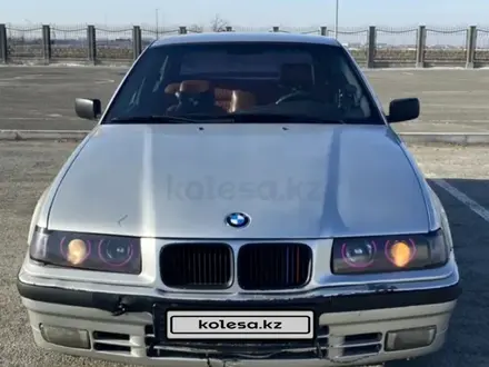 BMW 323 1993 года за 2 050 000 тг. в Атырау – фото 4