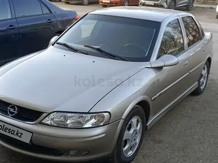 Opel Vectra 1999 года за 1 800 000 тг. в Актобе – фото 4