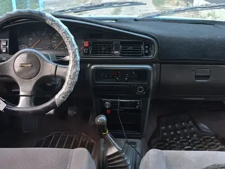 Mazda 626 1991 года за 550 000 тг. в Есик