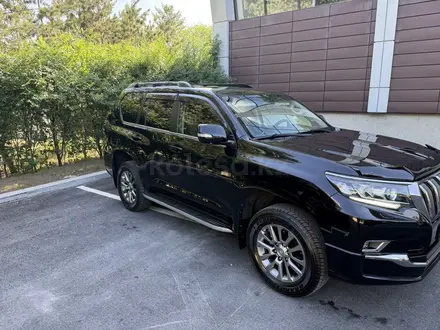 Toyota Land Cruiser Prado 2019 года за 22 500 000 тг. в Караганда – фото 2
