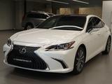 Lexus ES 250 Progressive 2020 года за 18 430 000 тг. в Астана