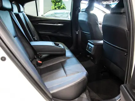 Toyota Camry Prestige 2026 года за 20 690 000 тг. в Алматы – фото 16