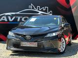 Toyota Camry 2017 годаүшін10 100 000 тг. в Атырау