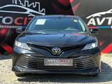 Toyota Camry 2017 года за 10 100 000 тг. в Атырау – фото 2