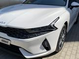 Kia K5 2022 года за 11 500 000 тг. в Актобе