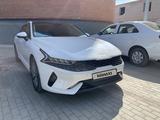 Kia K5 2022 года за 11 500 000 тг. в Актобе – фото 3