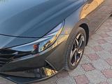 Hyundai Elantra 2022 года за 9 500 000 тг. в Актау