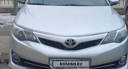 Toyota Camry 2014 годаfor8 700 000 тг. в Жанаозен