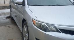 Toyota Camry 2014 годаfor8 700 000 тг. в Жанаозен – фото 2