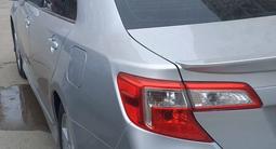 Toyota Camry 2014 годаfor8 700 000 тг. в Жанаозен – фото 4