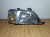 Фары 2шт Honda CR-V 1-пок 95-01г Хонда ЦР-В CRV ЦРВ передние RD1 за 70 000 тг. в Караганда – фото 2
