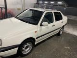 Volkswagen Vento 1993 годаfor2 150 000 тг. в Алматы – фото 3