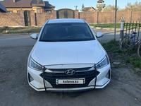 Hyundai Elantra 2019 года за 8 400 000 тг. в Кокшетау