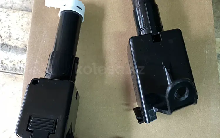 Омыватель/форсунка фар Camry 40 за 4 500 тг. в Алматы