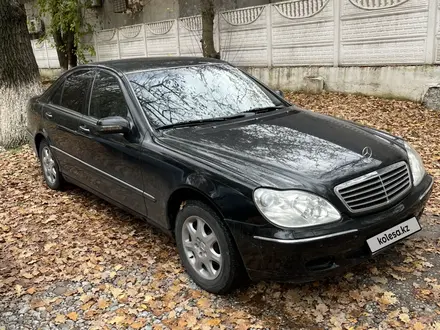 Mercedes-Benz S 320 1999 года за 3 350 000 тг. в Шымкент – фото 3