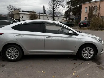 Hyundai Accent 2018 года за 7 100 000 тг. в Алматы – фото 6