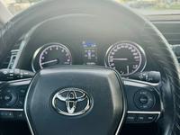 Toyota Camry 2022 годаfor13 700 000 тг. в Шымкент