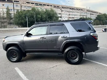 Toyota 4Runner 2019 года за 22 000 000 тг. в Алматы – фото 6