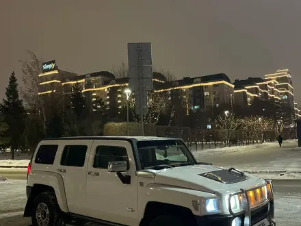 Hummer H3 2008 года за 11 500 000 тг. в Астана – фото 2